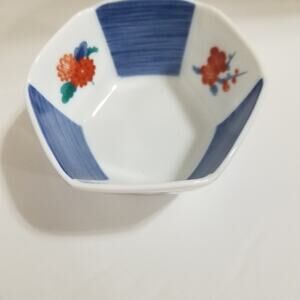 JAL  RC by Noritake Japan hexagonal Nabeshima bowl